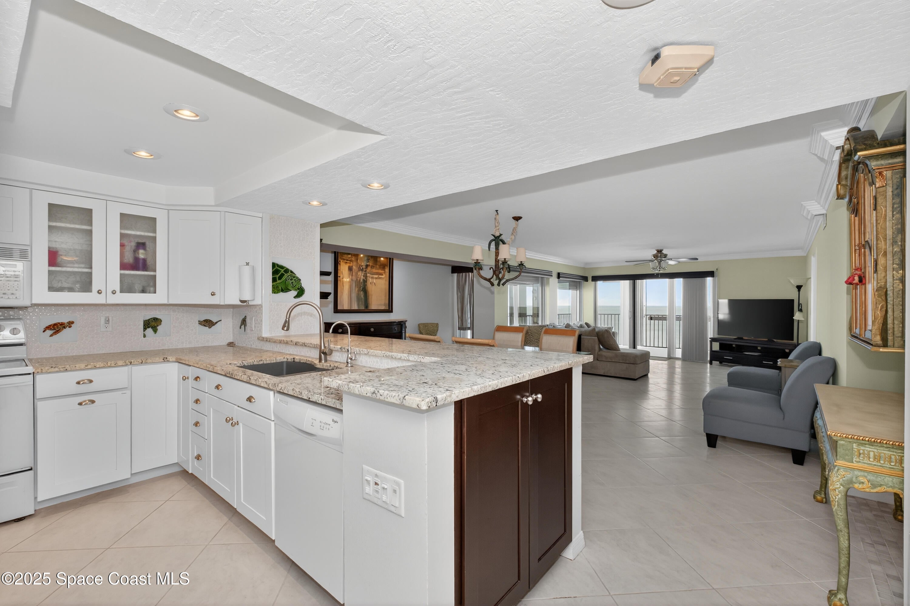 2727 N Highway A1a 501