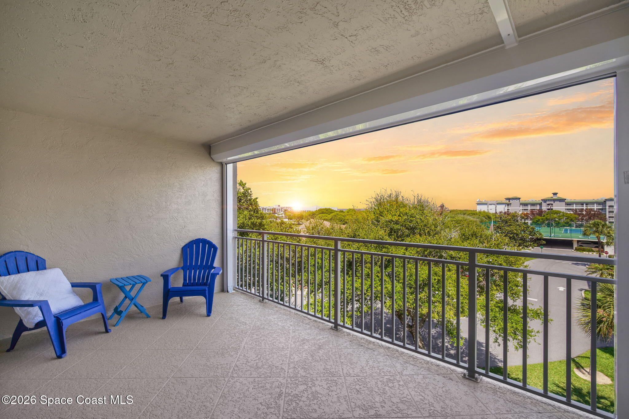 606 Shorewood Drive C402