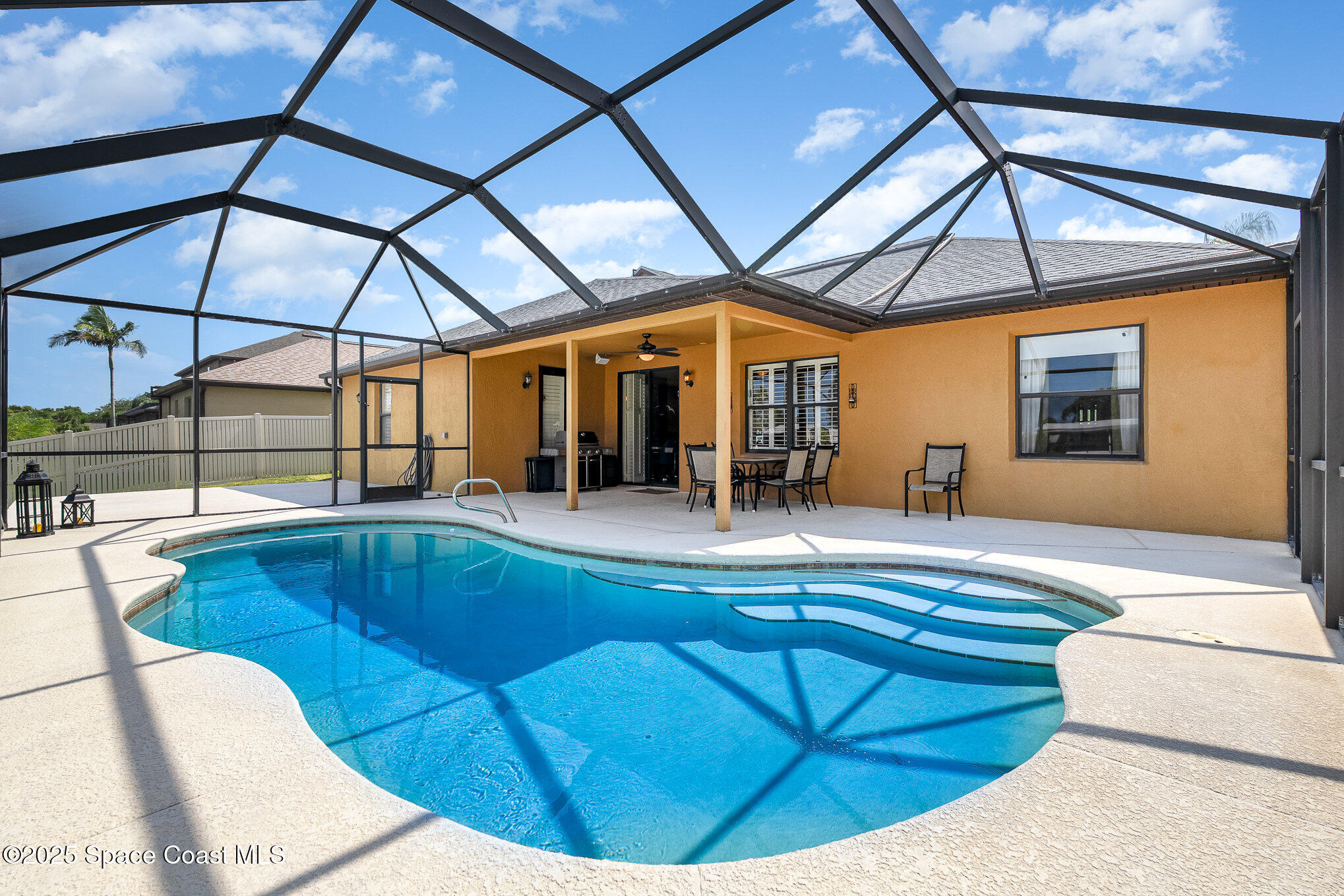 1472 Bent Palm Drive