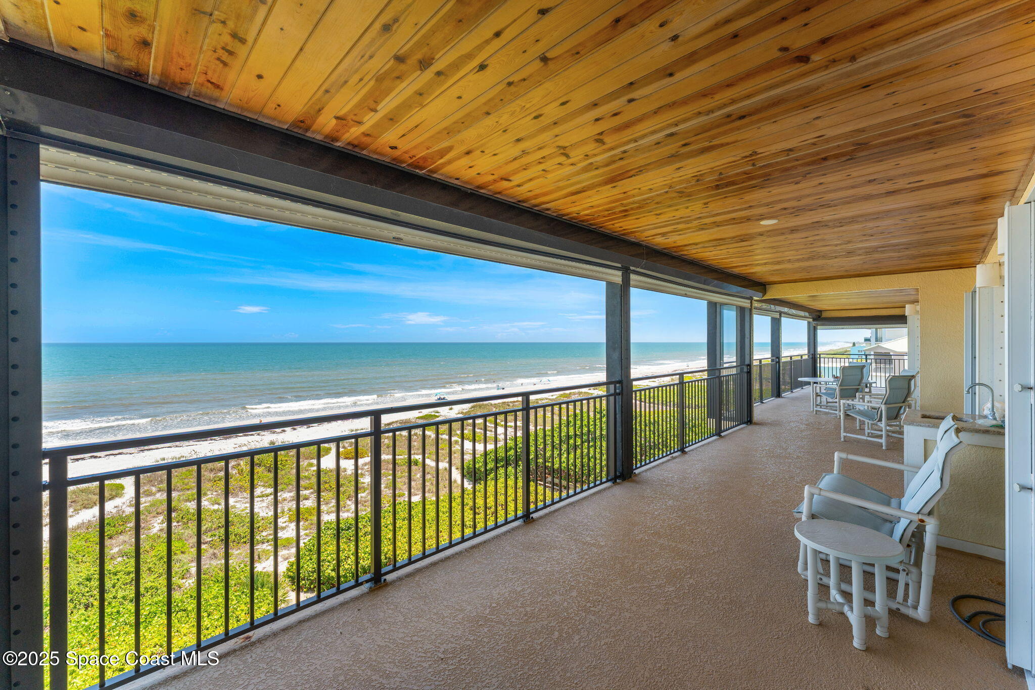 2375 S Atlantic Avenue 601