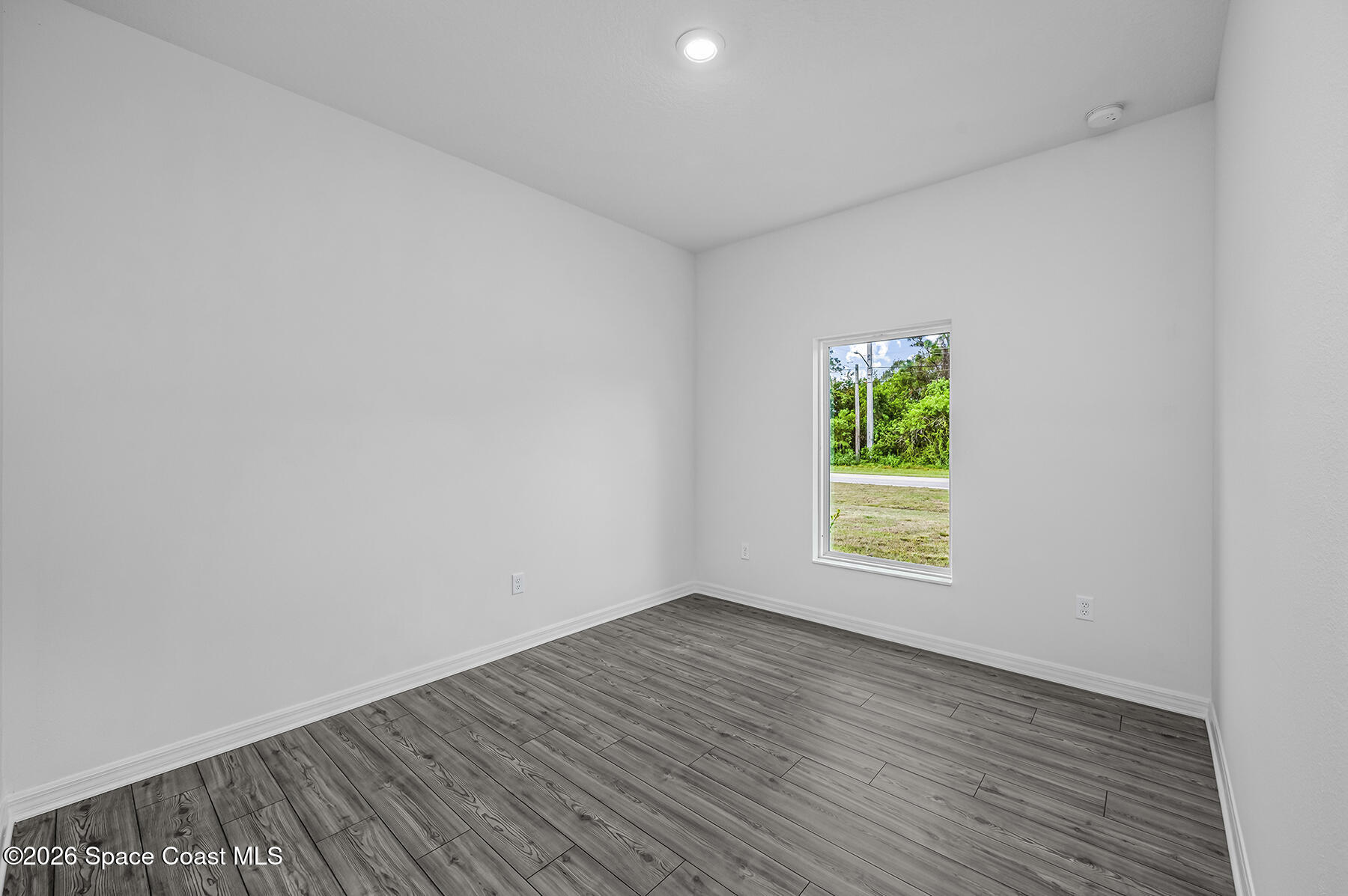 810 De Groodt Road SW 37