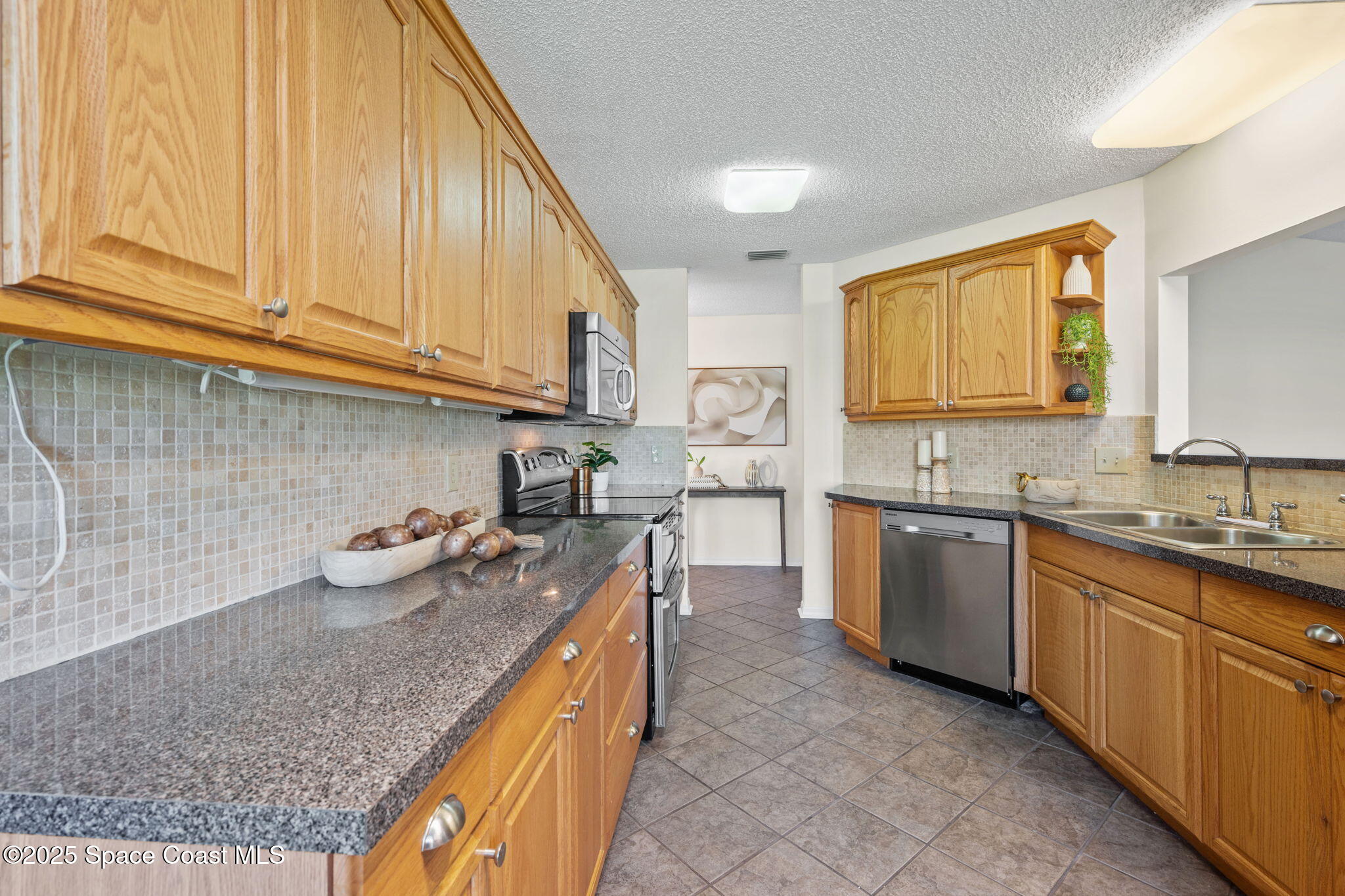 763 Green Valley Lane