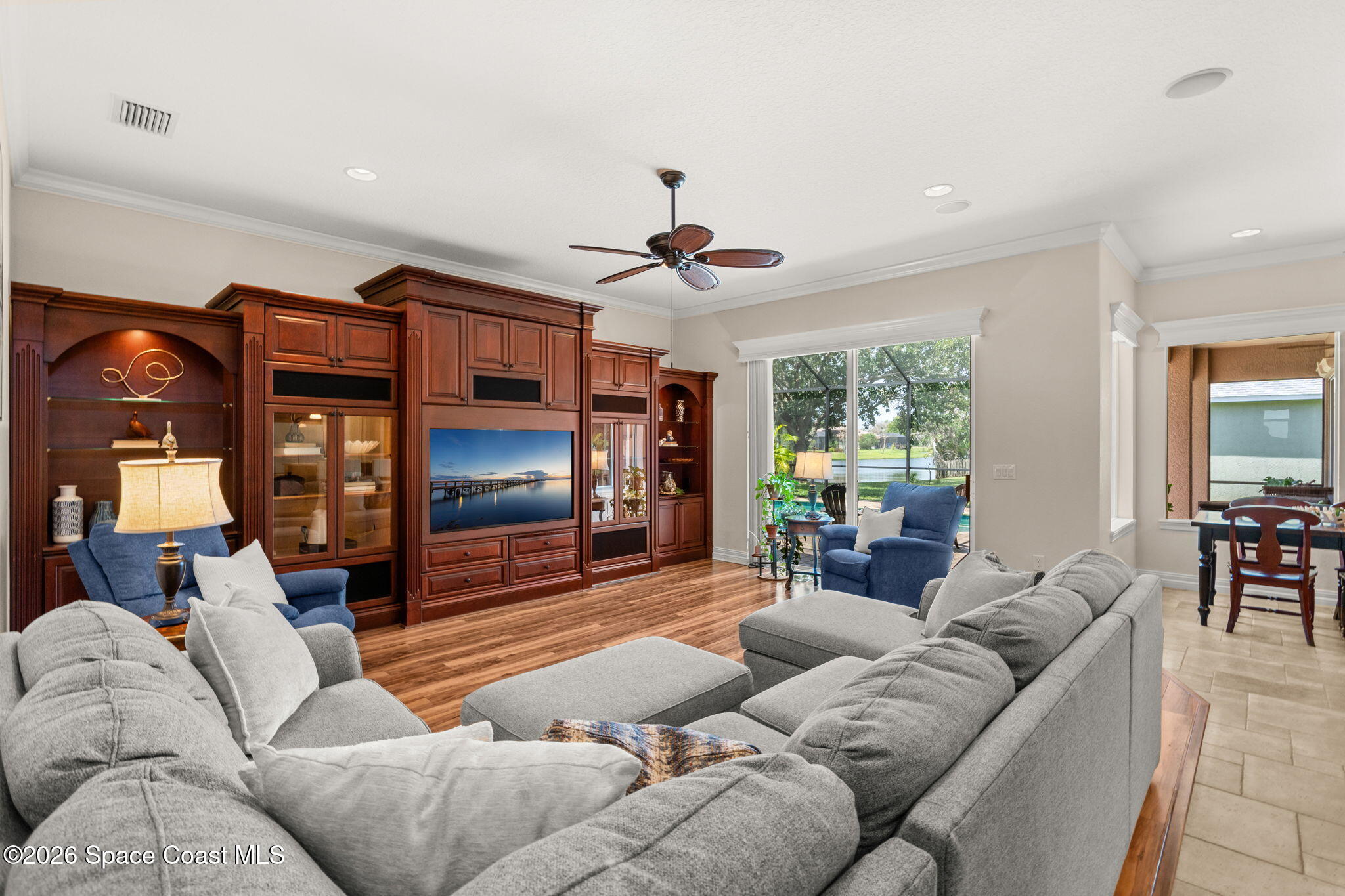 2242 Woodfield Circle