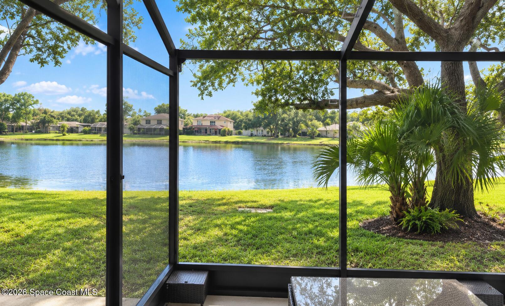 6946 Hammock Lakes Drive