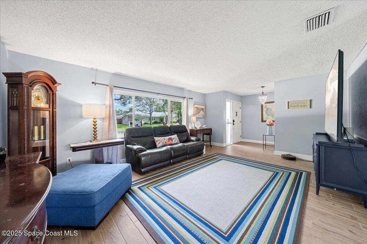 445 Saint Johns Drive