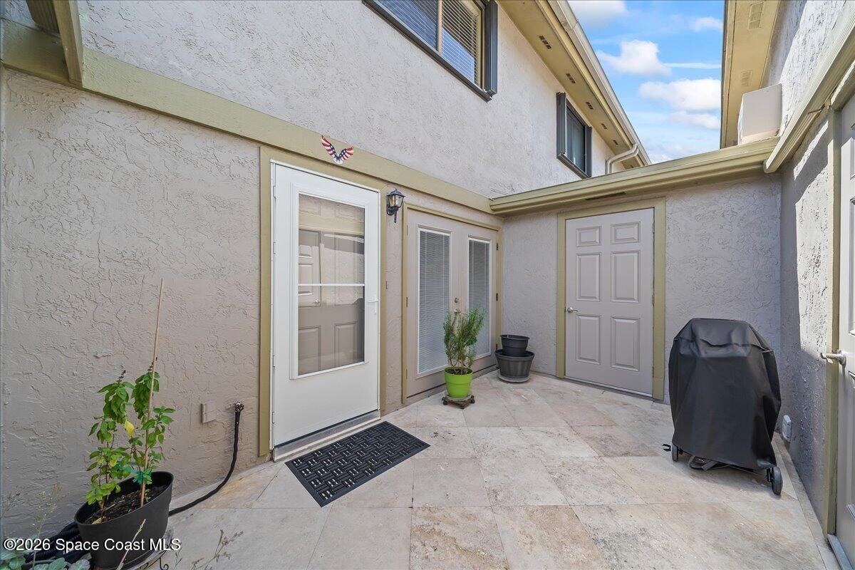 1412 Club Gardens Drive NE