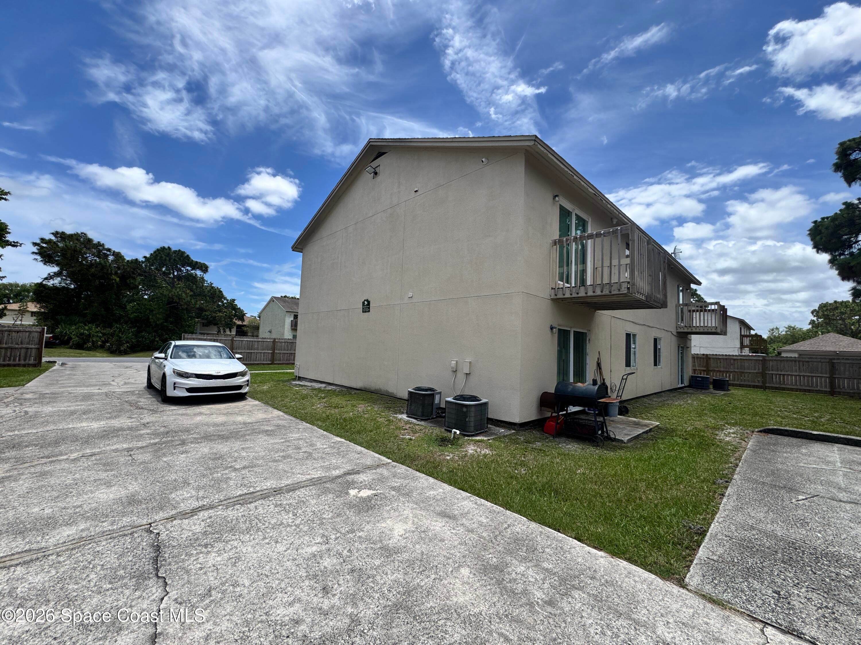 2012 Tree Ridge Lane NE