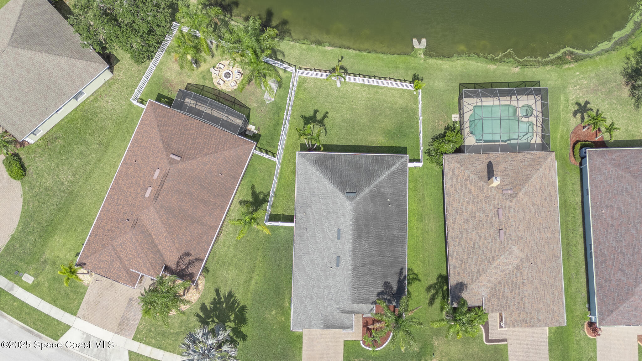 2401 Bridgeport Circle