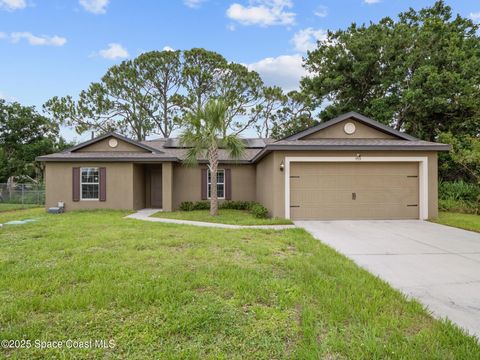 999 Zambrana Street SE Palm Bay FL 32909