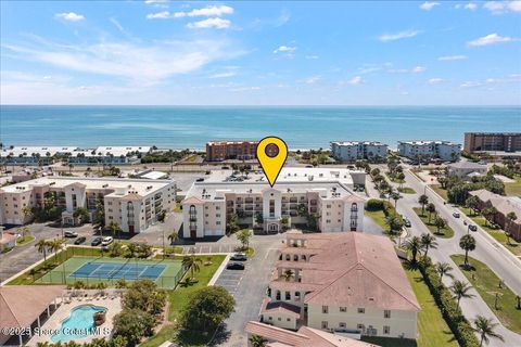 121 Lancha Circle 206 Indian Harbour Beach FL 32937