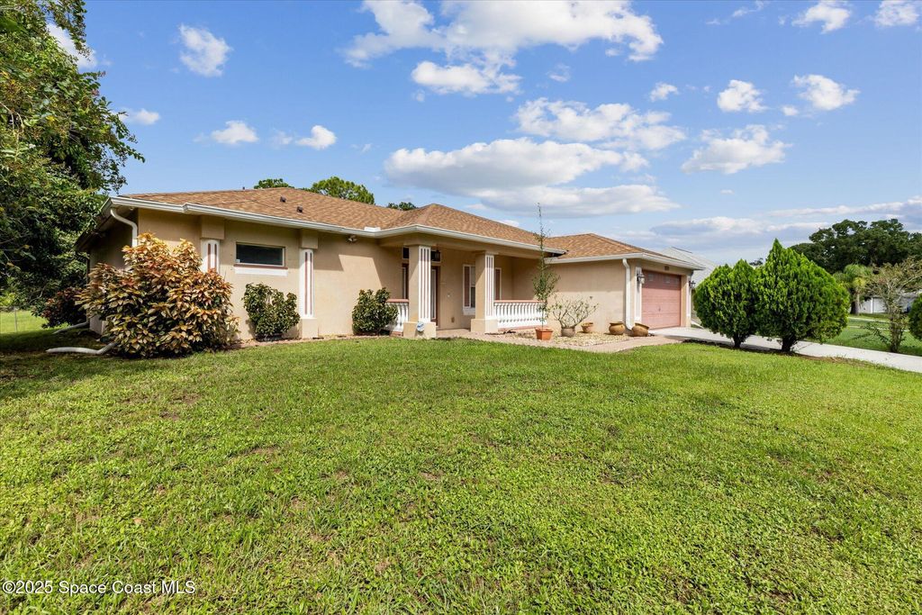 Photo of 2298 Mantilla Avenue SE, Palm Bay, FL 32909 (MLS # 1056992)