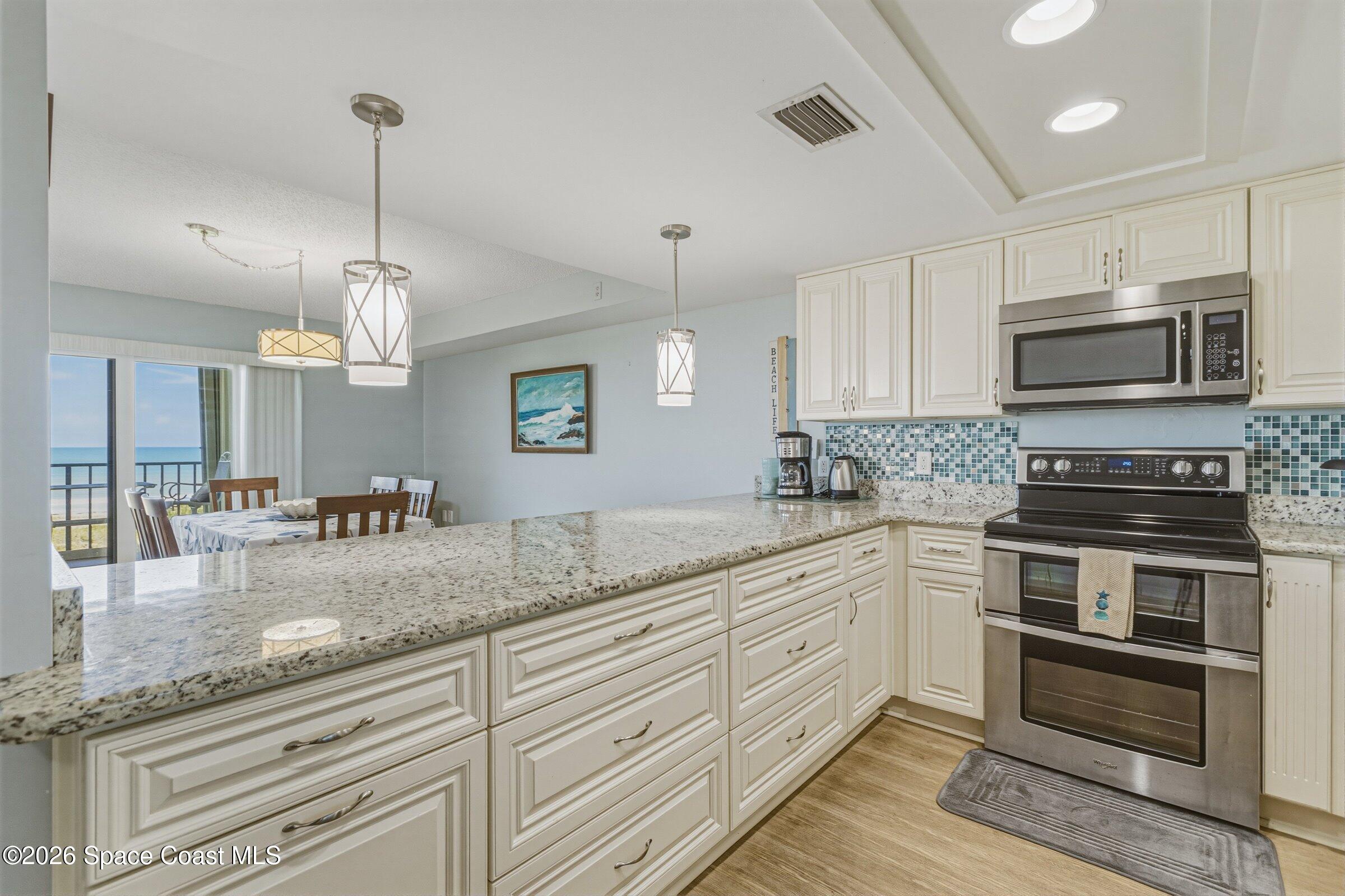545 Garfield Avenue 401