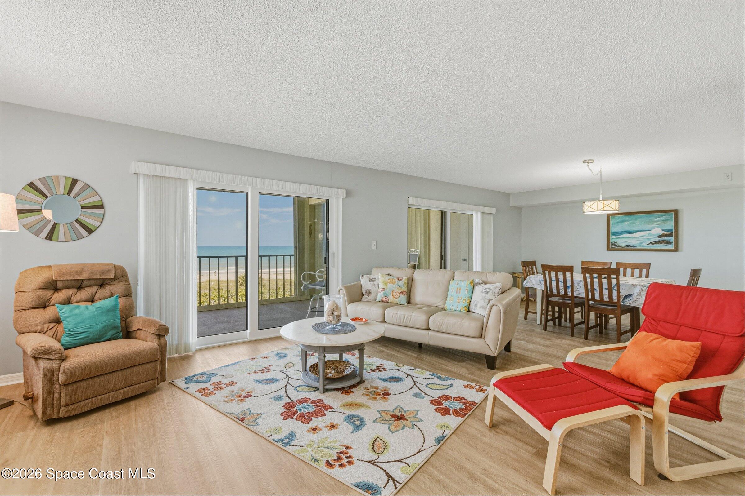 545 Garfield Avenue 401