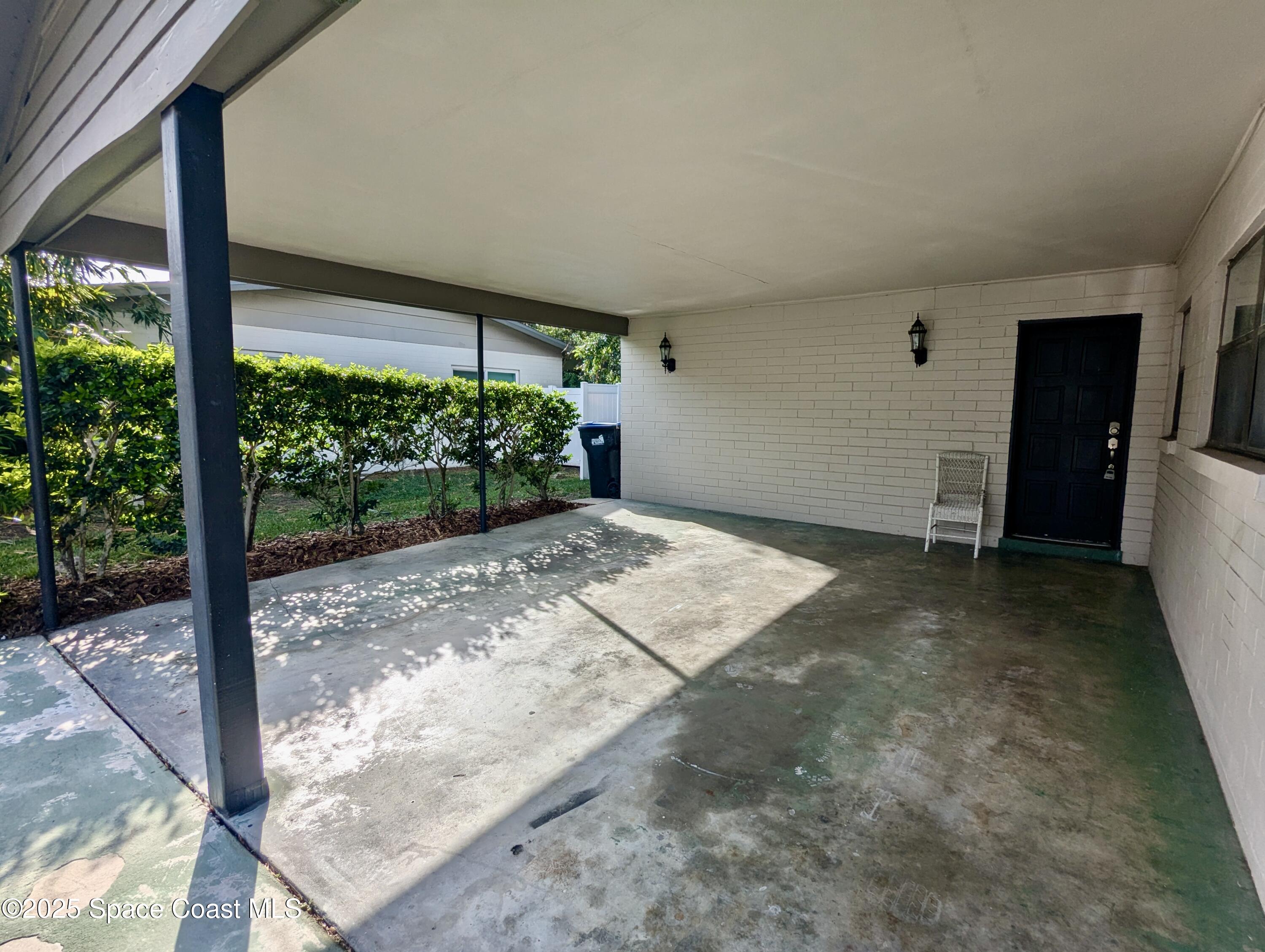 2602 E Pershing Avenue