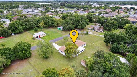 329 Lake Court Melbourne FL 32904