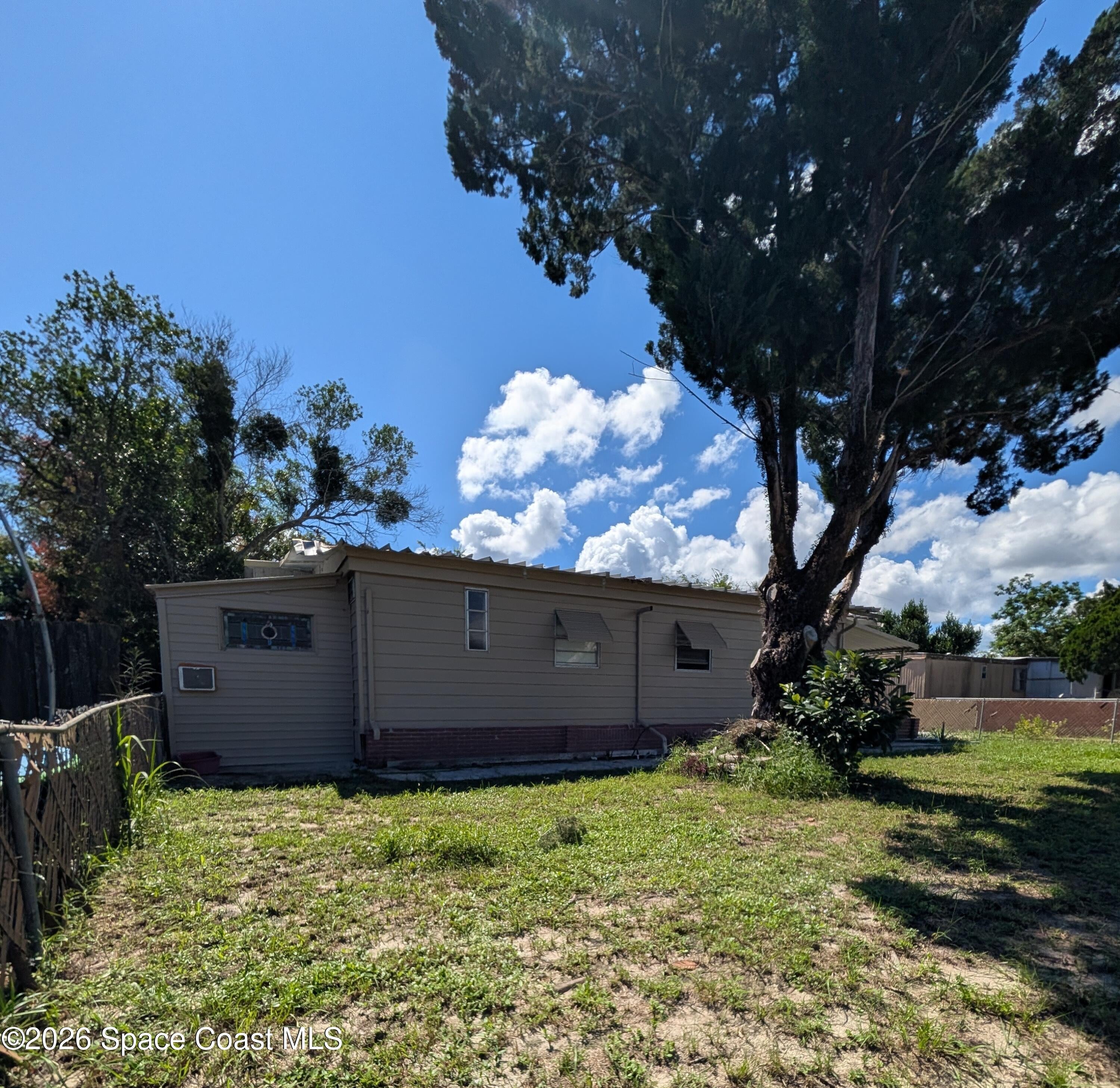3431 Populatic Street
