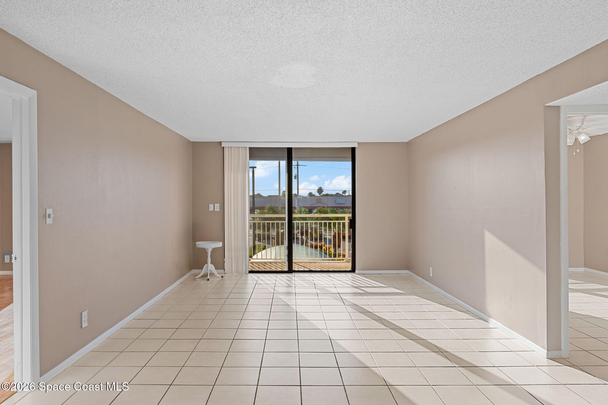 877 N Highway A1a 208