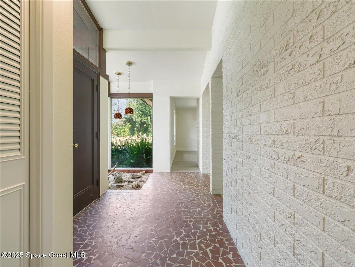 1907 N Carpenter Road