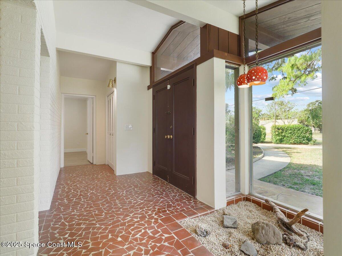 1907 N Carpenter Road