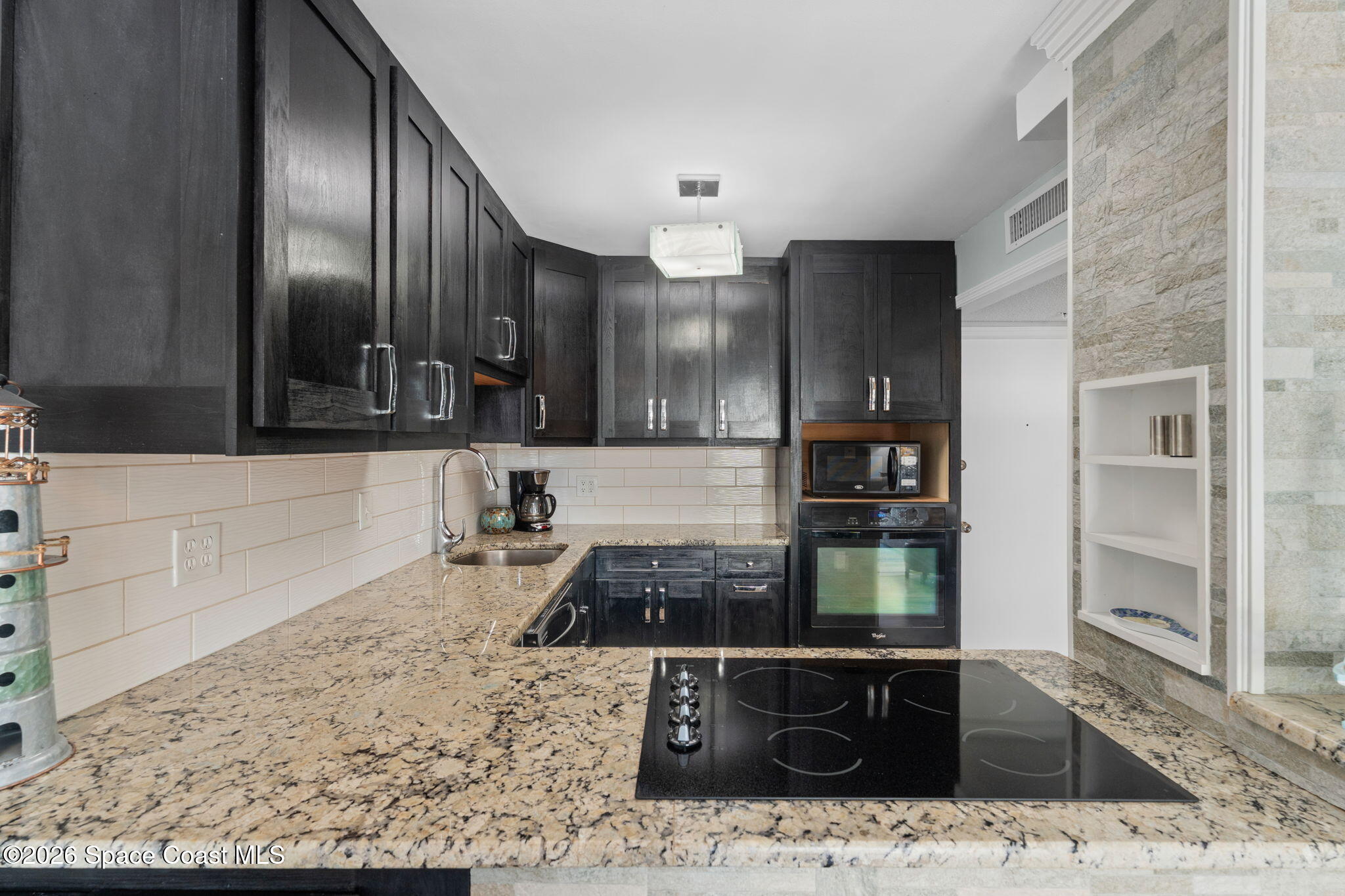 2020 N Atlantic Avenue 302-S