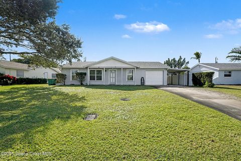 Photo of 2065 Abalone Avenue, Indialantic, FL 32903 (MLS # 1064747)