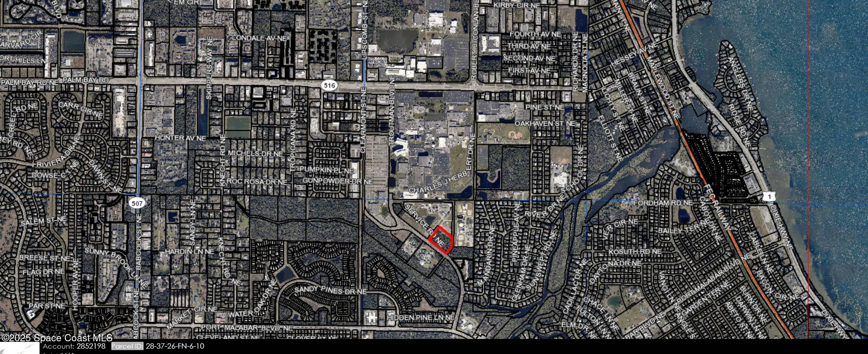 1085 Clearmont Street NE