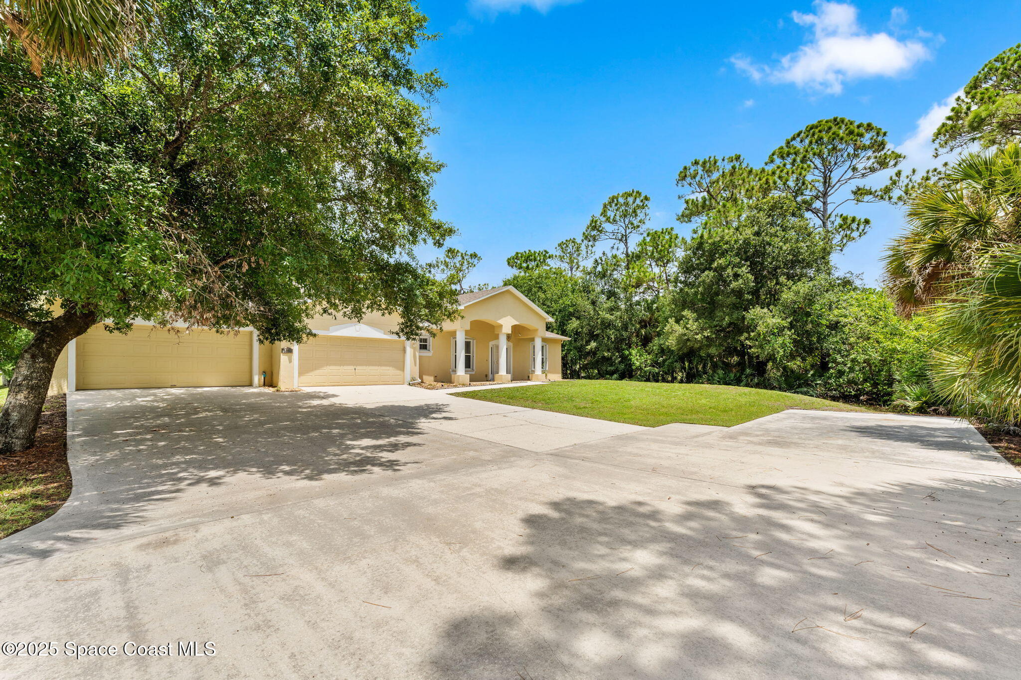 1385 Friday Road