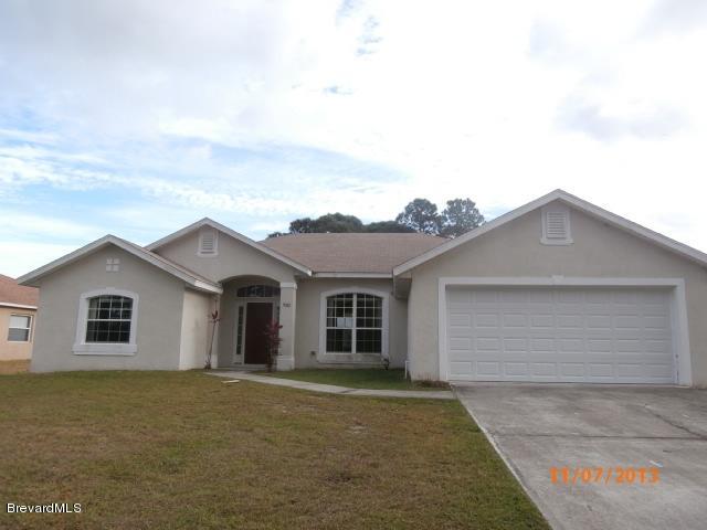 Photo 1 of 18 — 1082 SE Palo Alto Street, Palm Bay, FL 32909