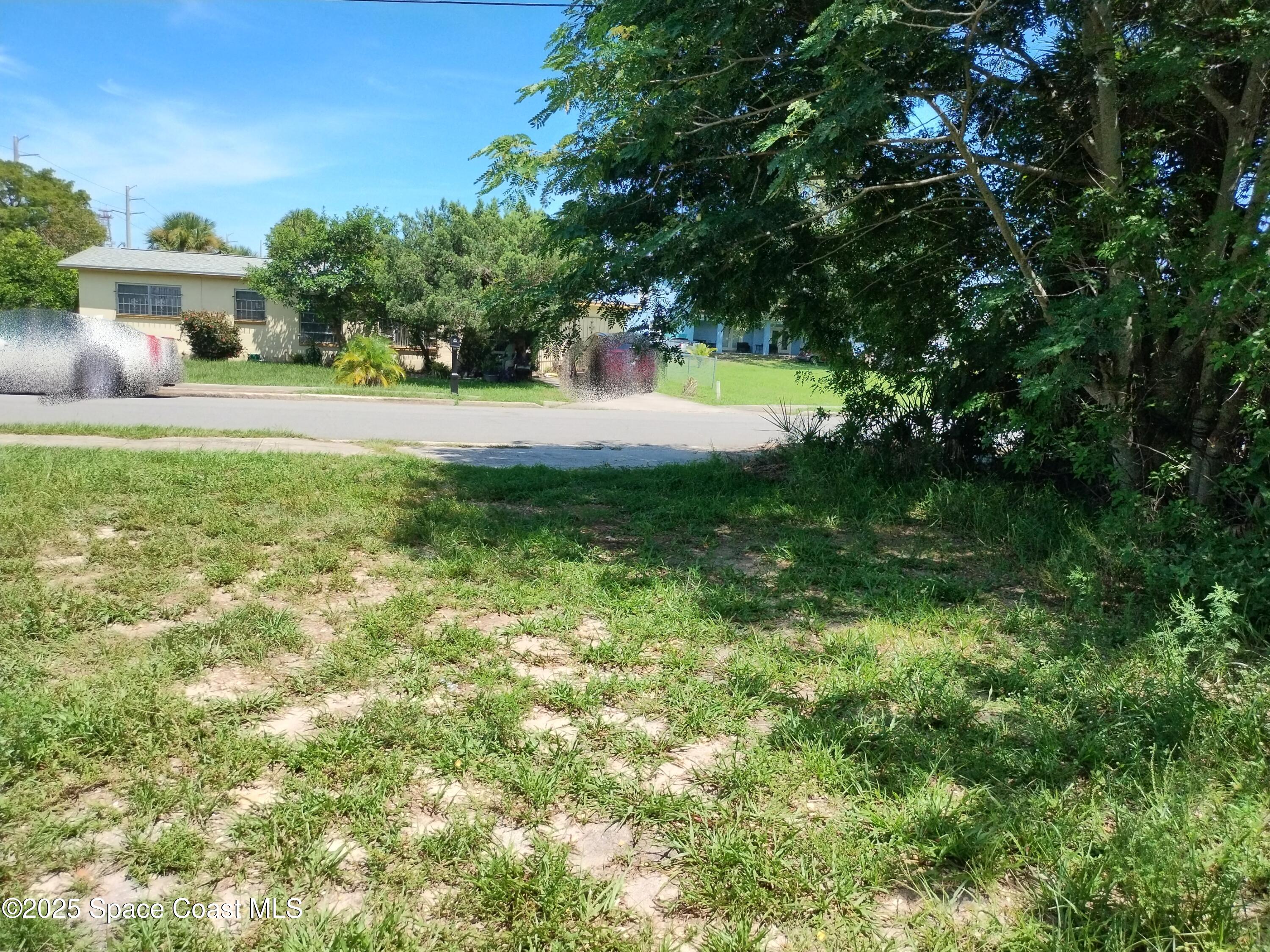 817 Paw Paw Street