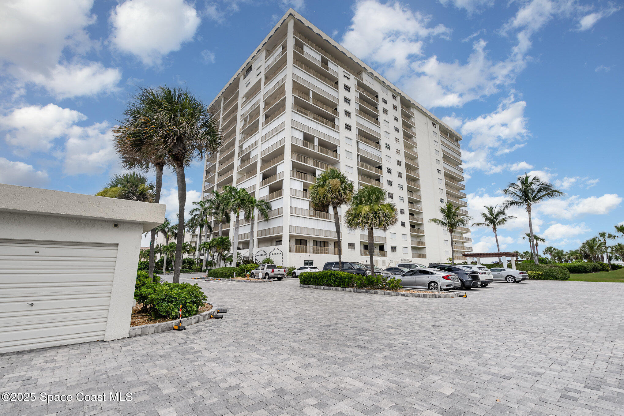 750 N Atlantic Avenue 904