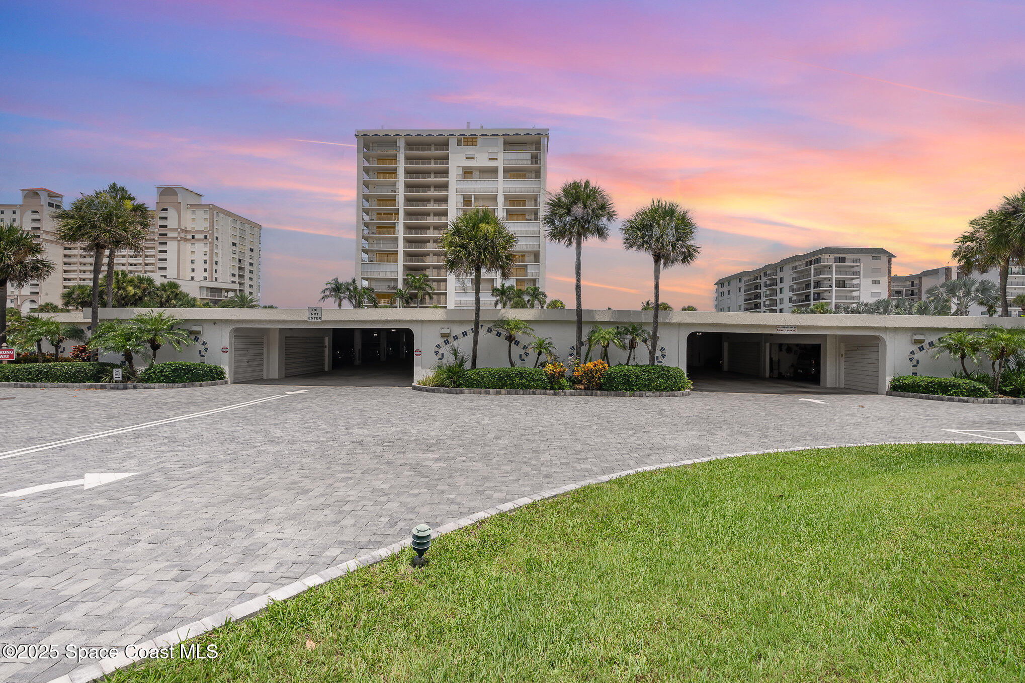 750 N Atlantic Avenue 904