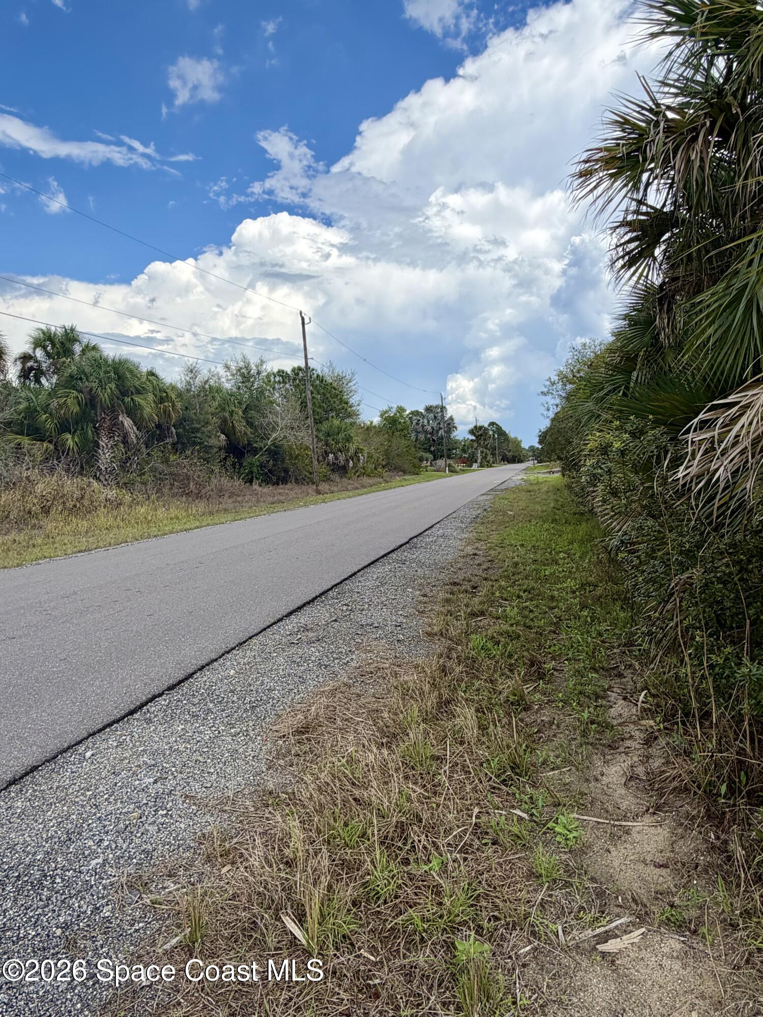 318 Lagoon Street SW