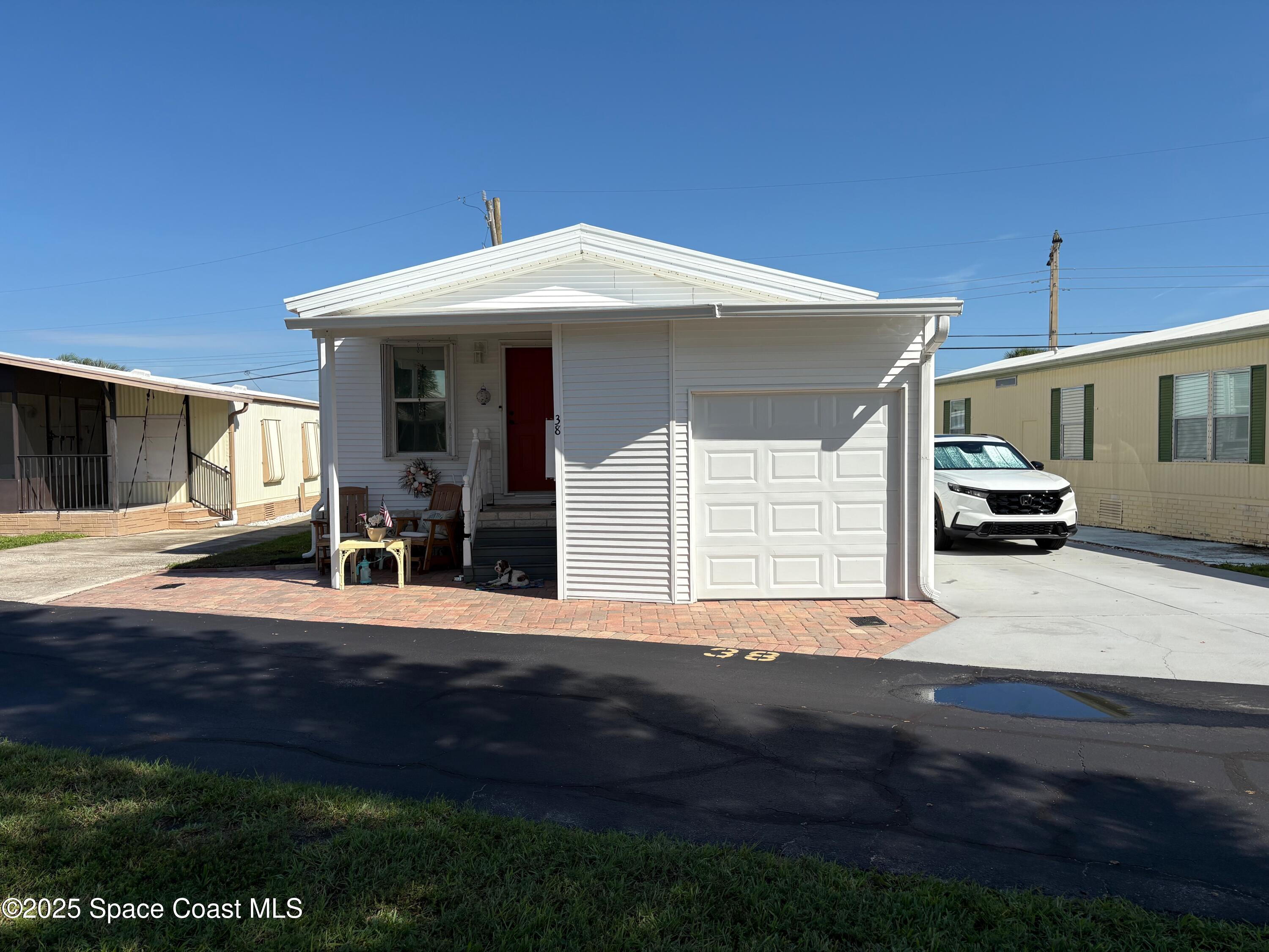 2580 S Highway A1a Highway 38