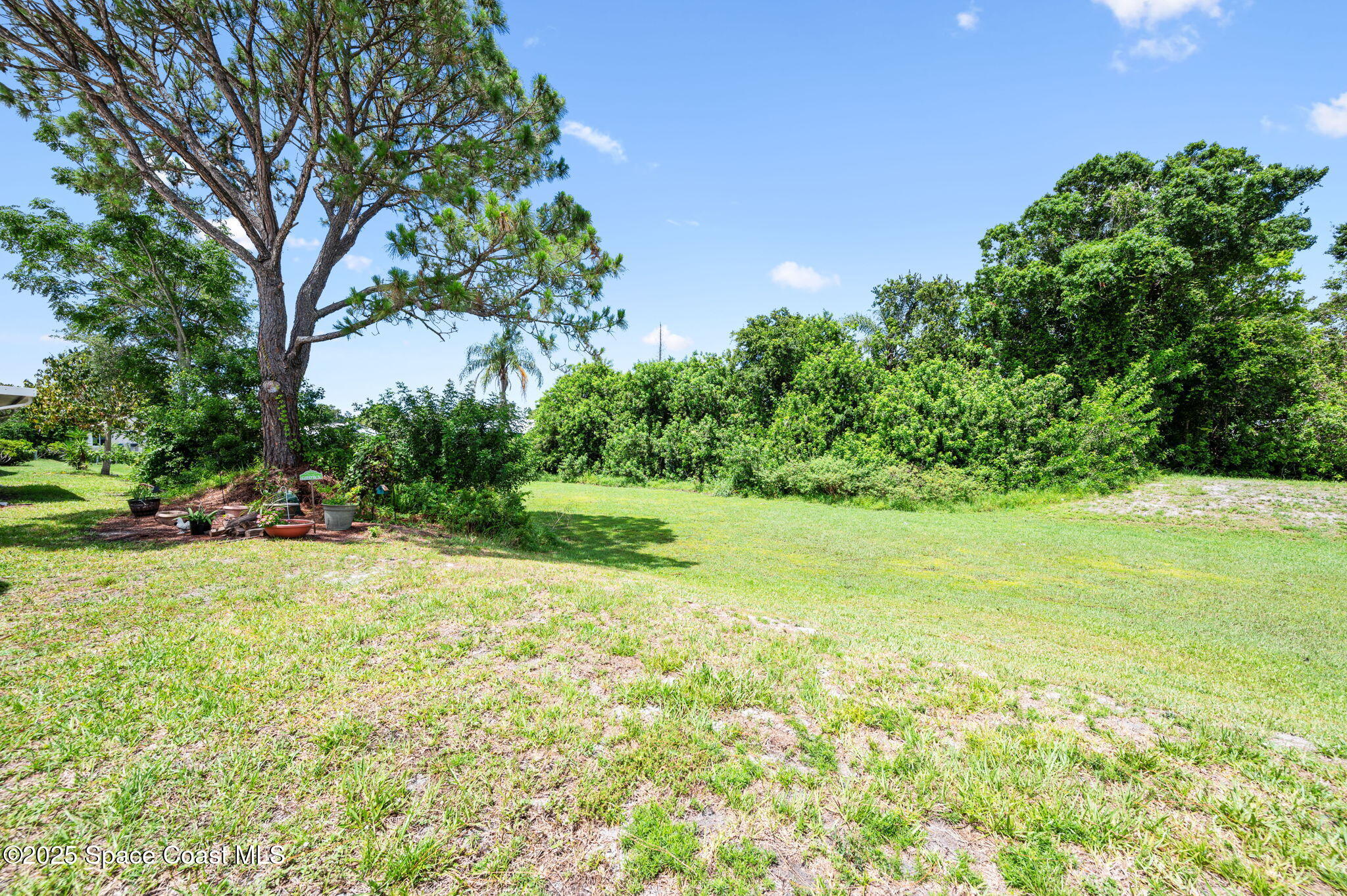 1924 Elderberry Court NE