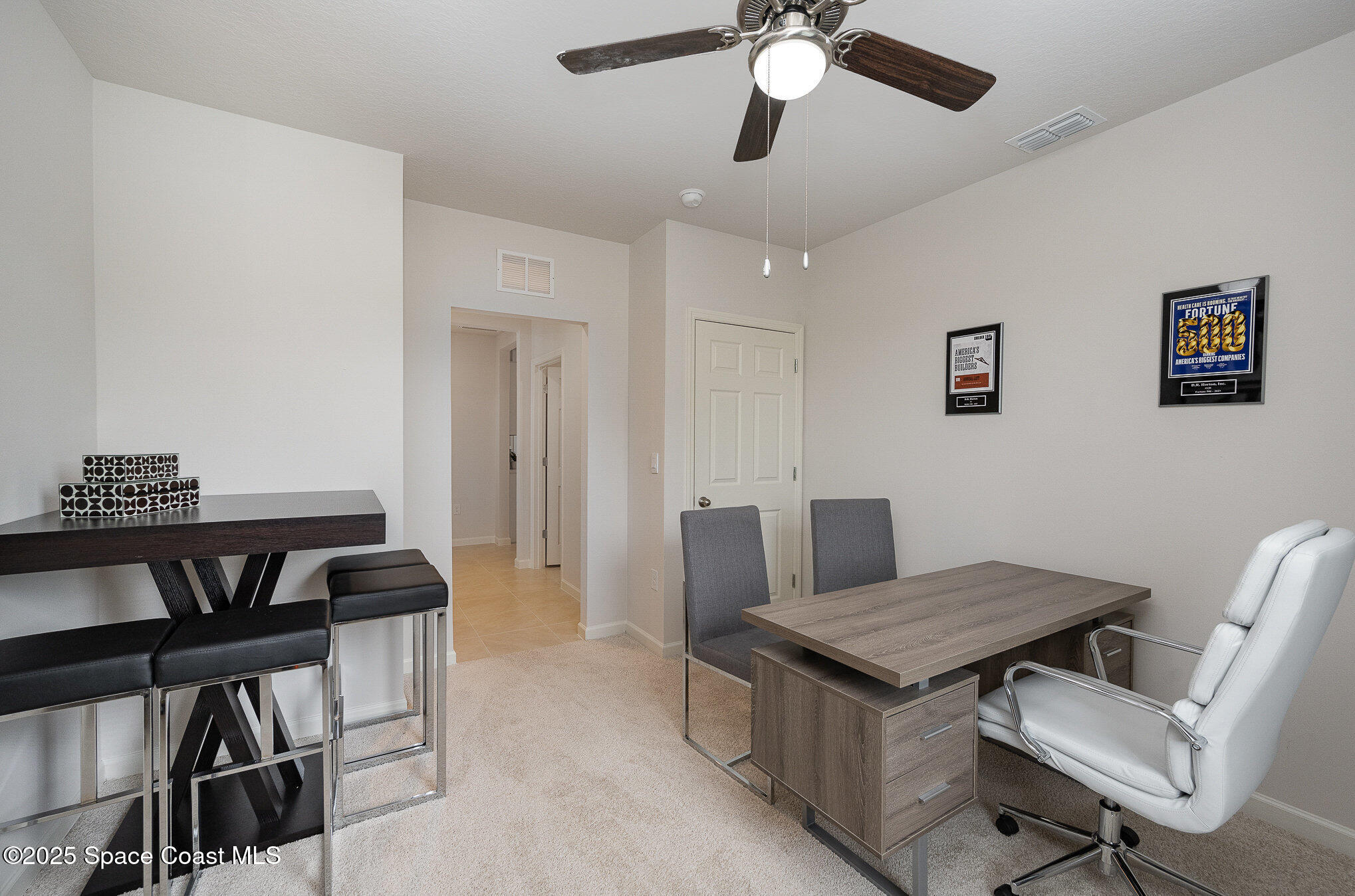 450 Awin Circle SE