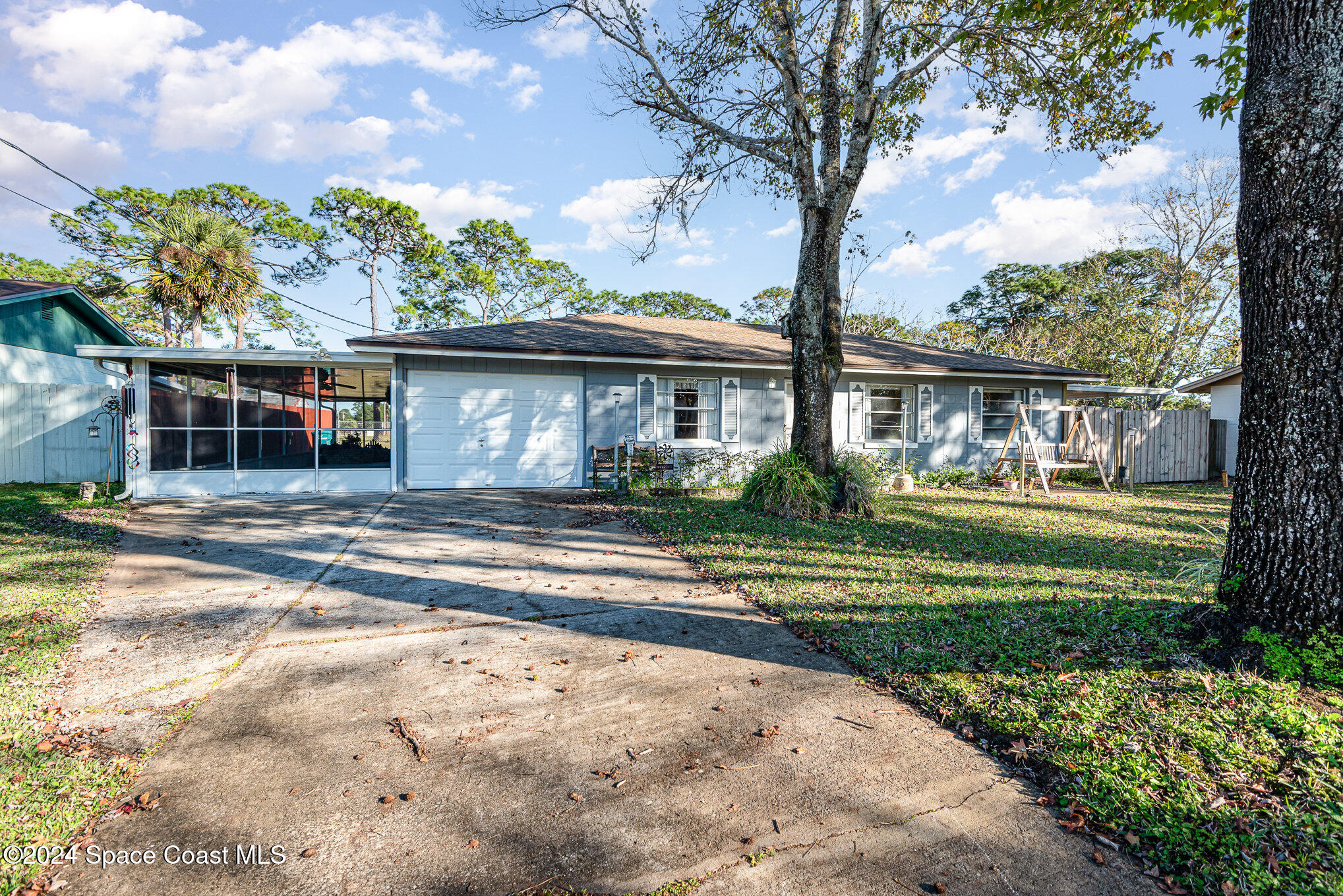 2121 Rudge Drive