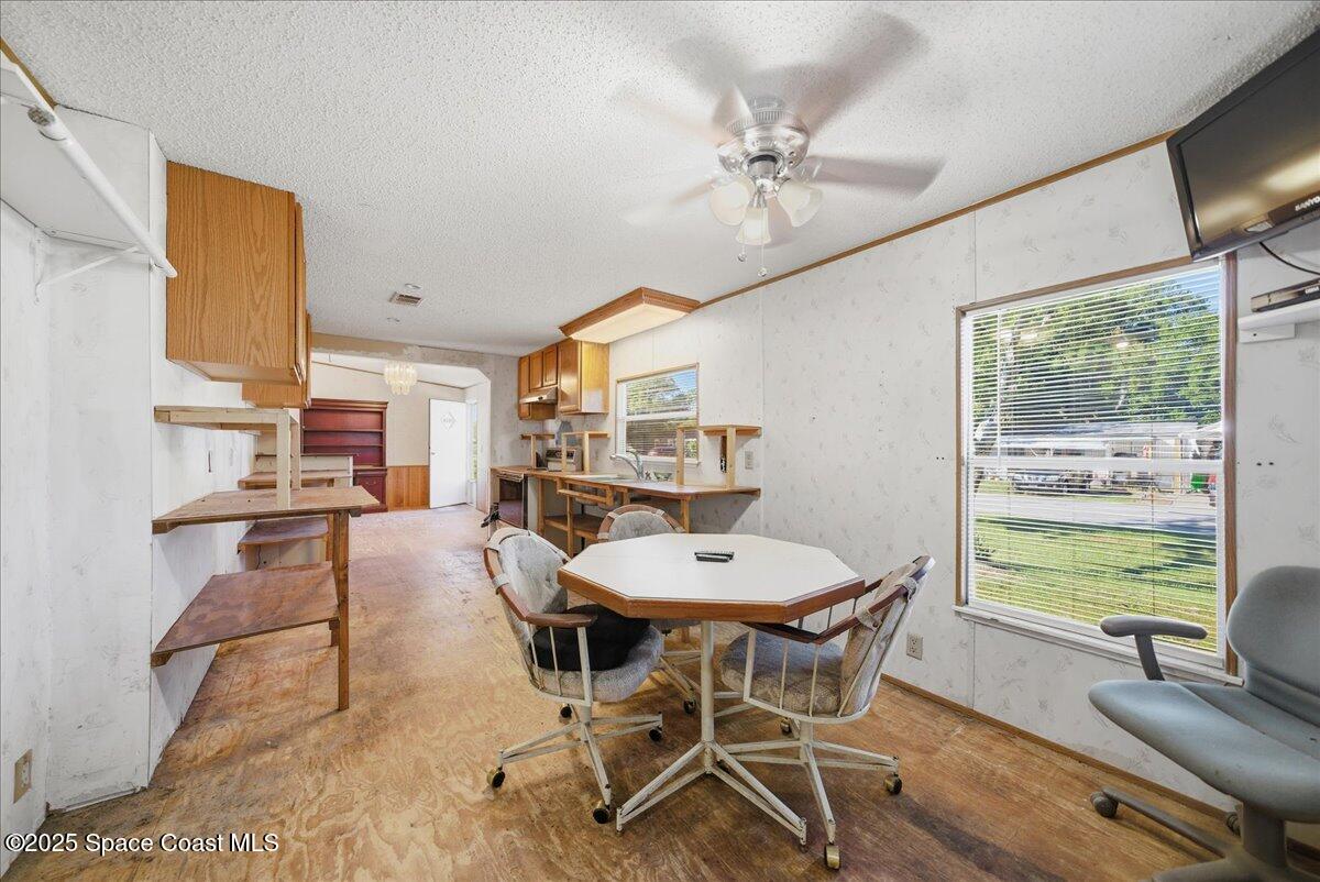 4245 Royal Palm Avenue