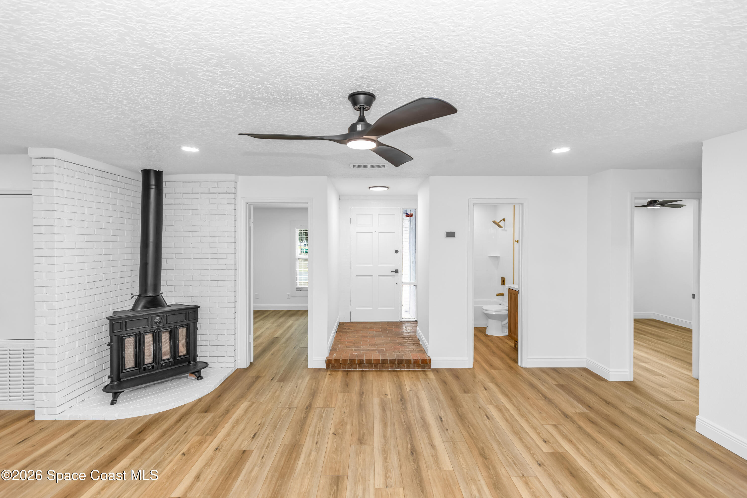 6800 Ackerman Avenue