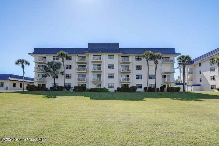 2150 N Highway A1a 211