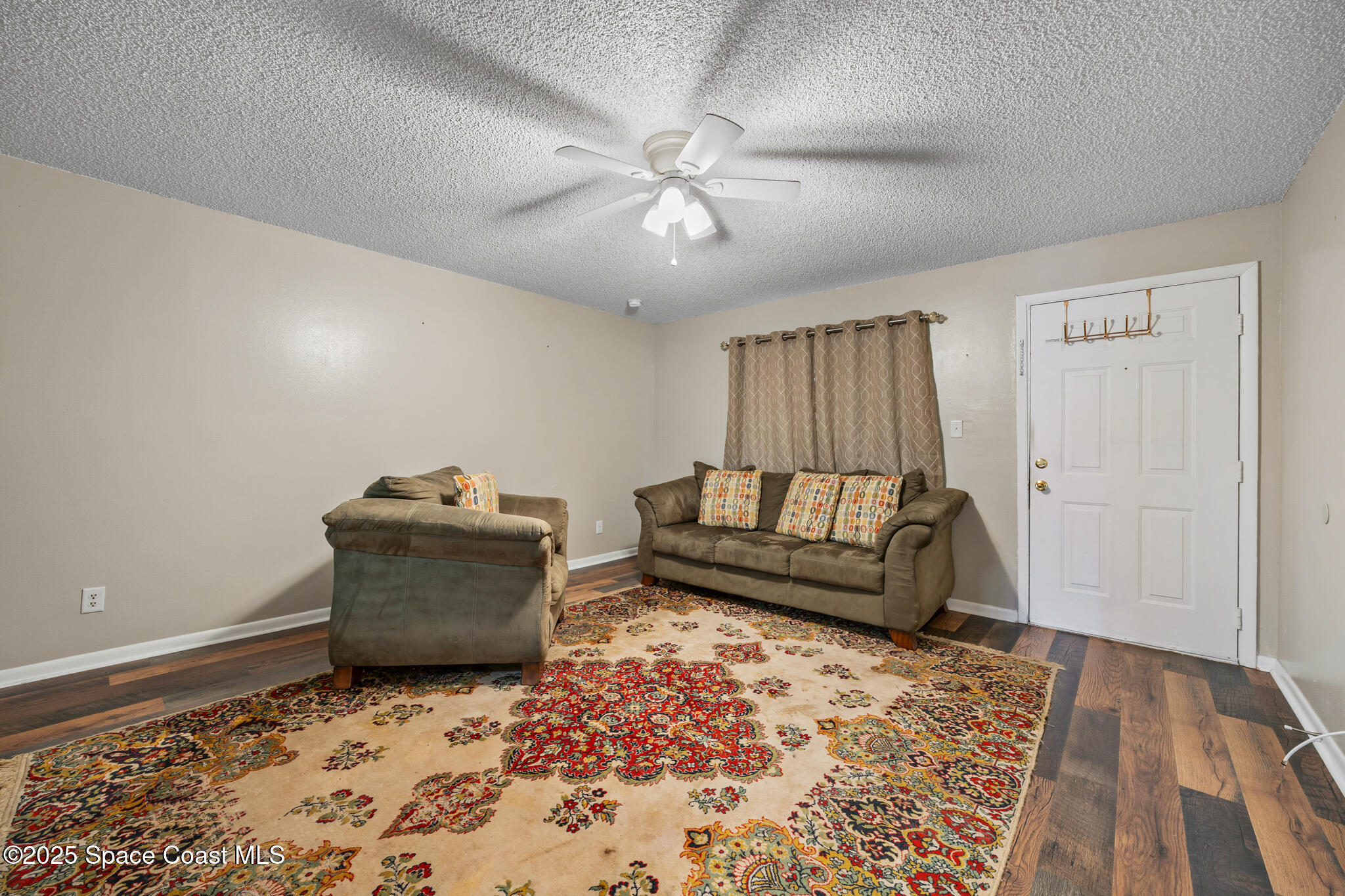 1515 Huntington Lane 227