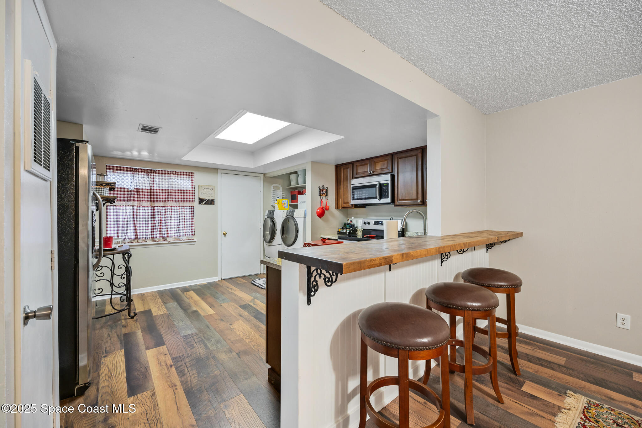 1515 Huntington Lane 227