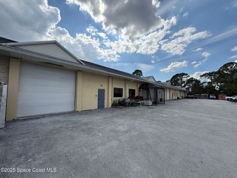 7622 Emerald Drive Unit 5 (2,498 Sf) West Melbourne FL 32904