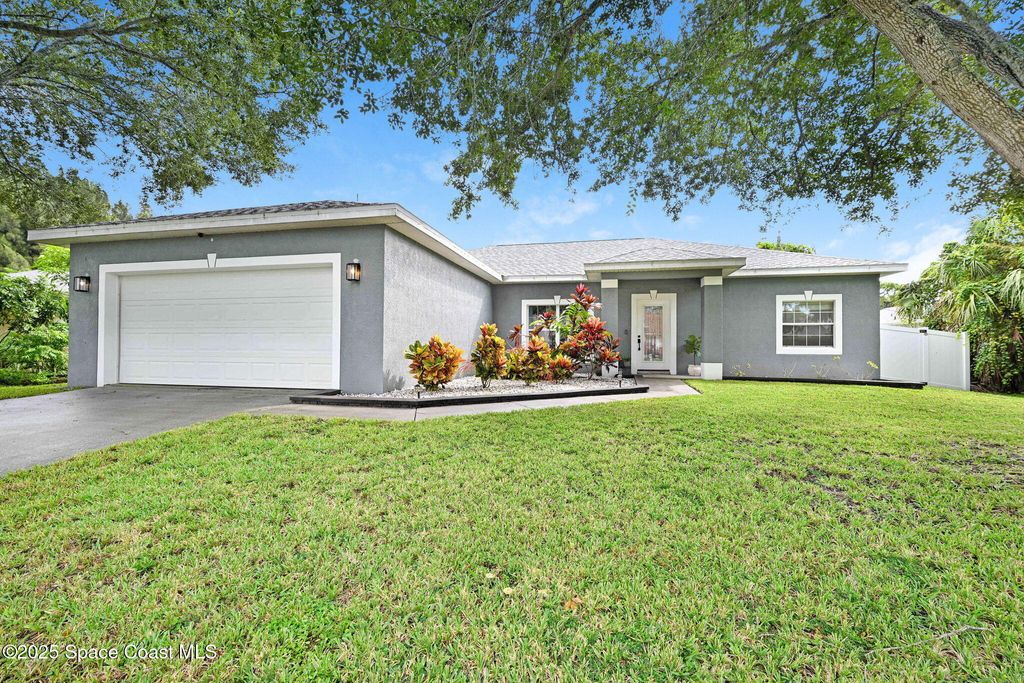 Photo of 1125 Brook Street NE, Palm Bay, FL 32905 (MLS # 1059266)