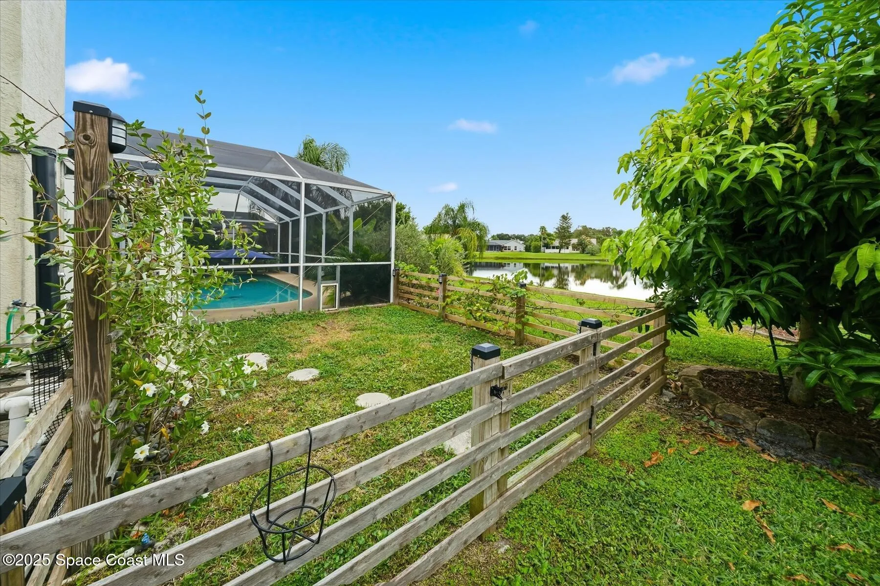 Melbourne, Florida 32901, United States, 3 Bedrooms Bedrooms, ,2 BathroomsBathrooms,Residential,Active,240776