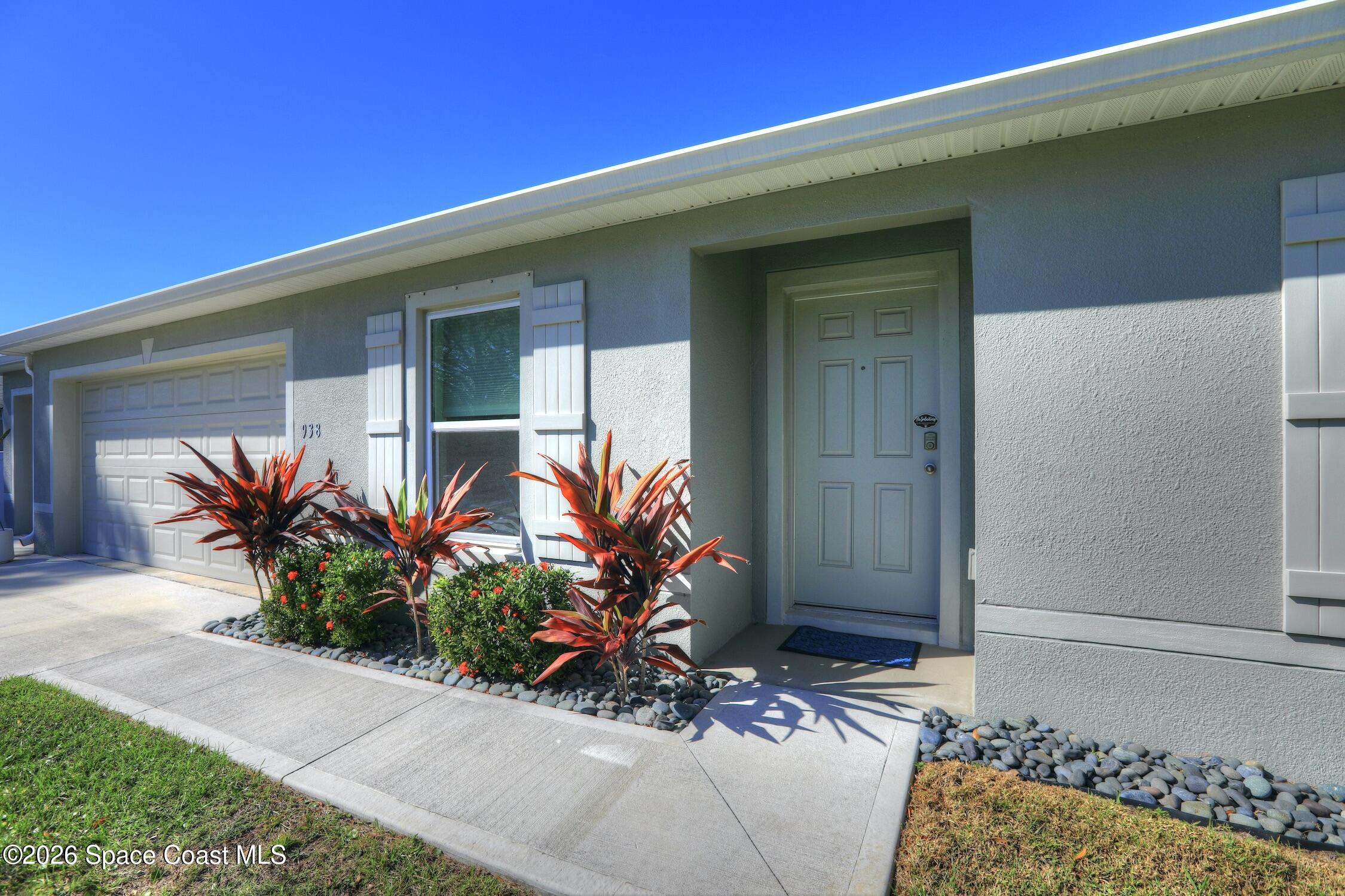 938 Clearmont Street