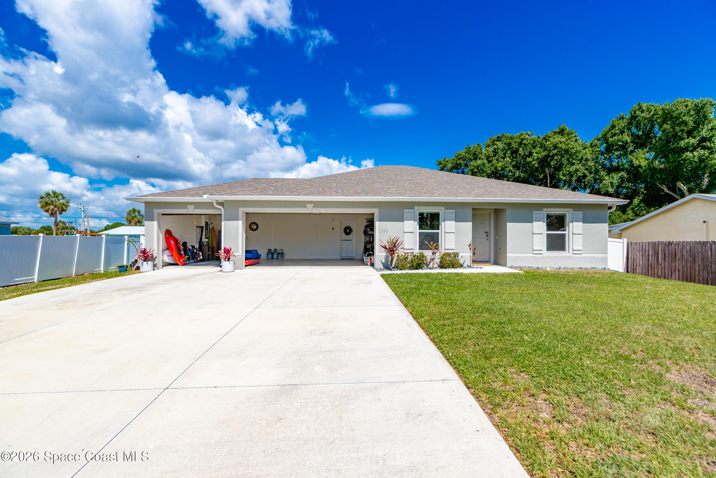 938 Clearmont Street