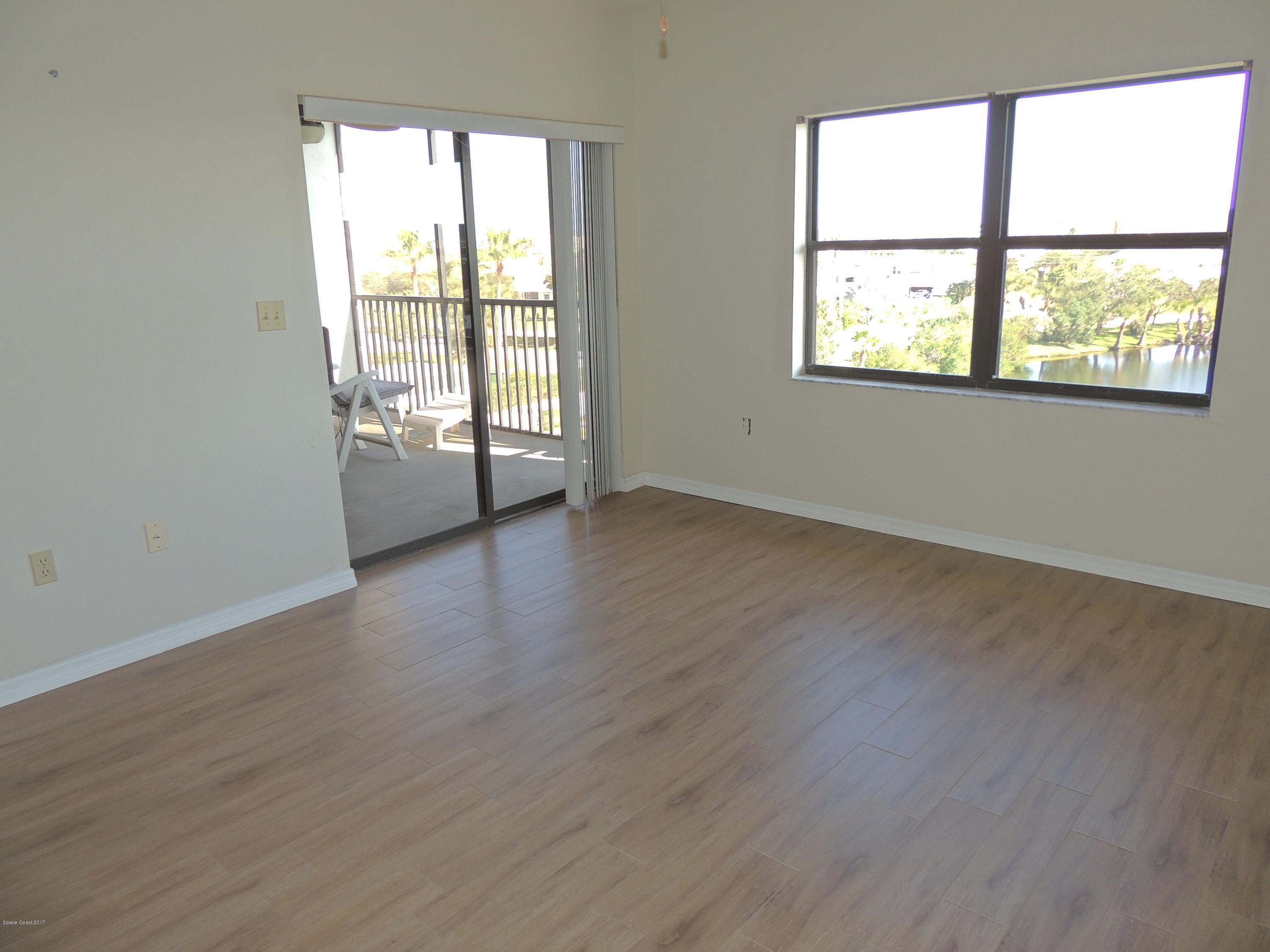 3613 S Banana River Boulevard 504