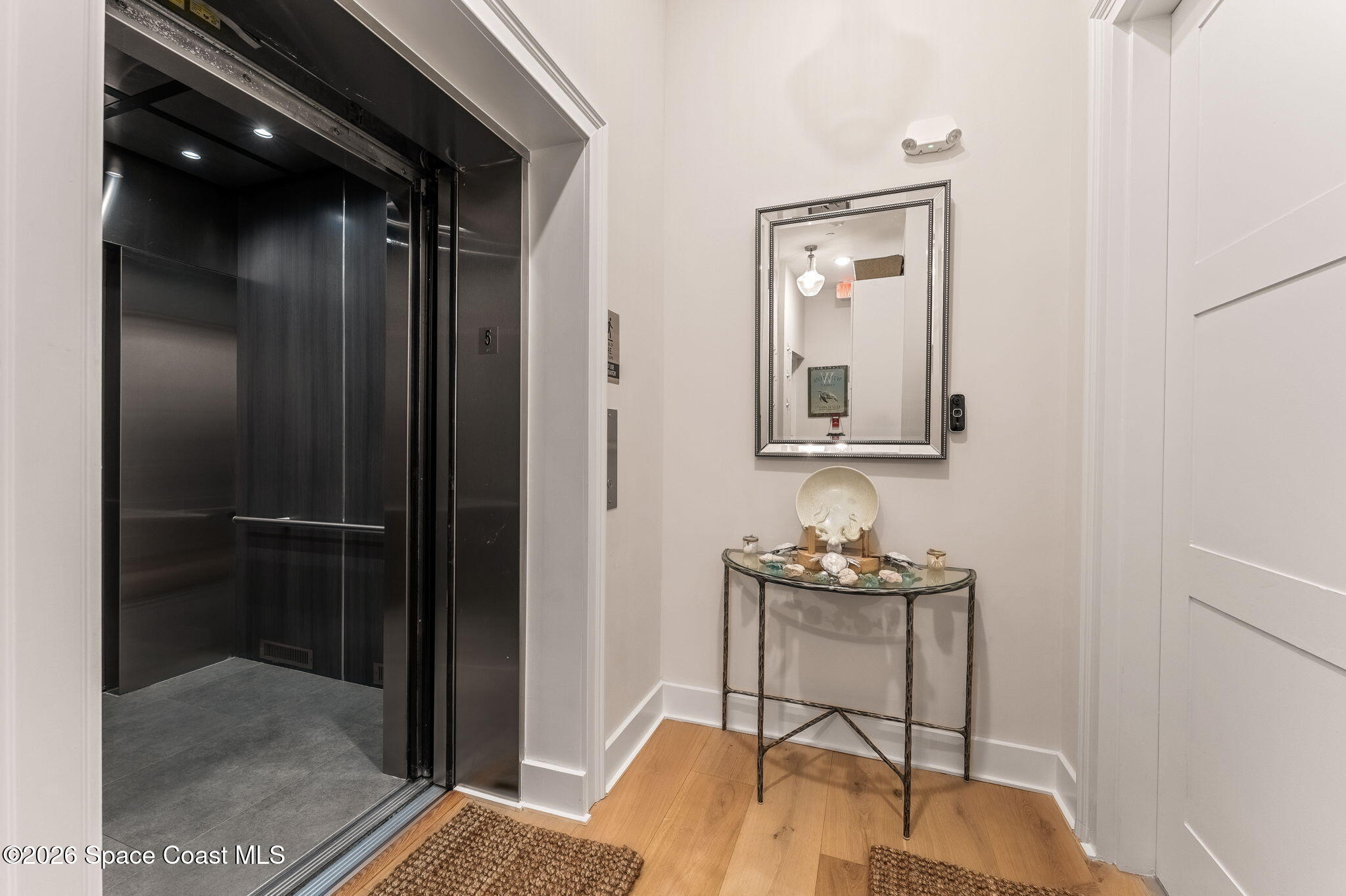 2745 N Highway A1A 501