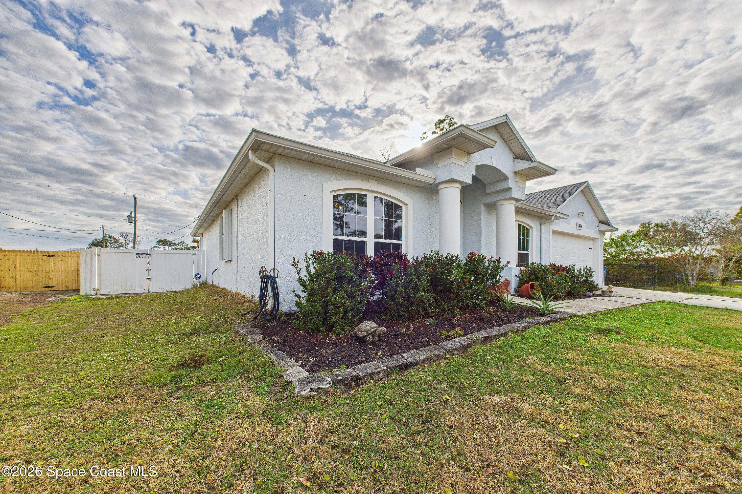 324 Brookedge Street NE