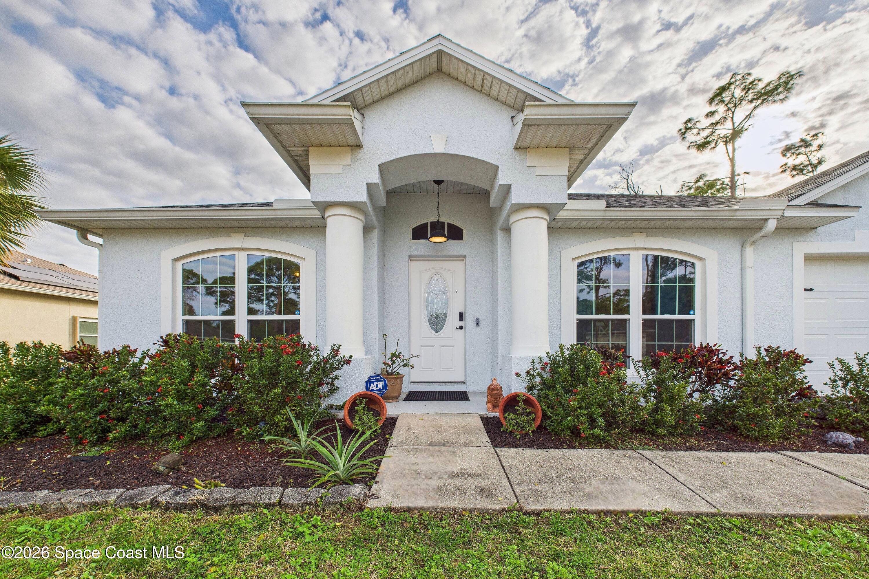 324 Brookedge Street NE